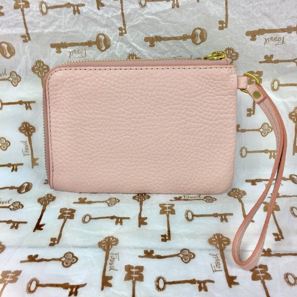 Fossil Pebbled Leather Tara Wristlet in Dusty Rose - Picture 3 of 6